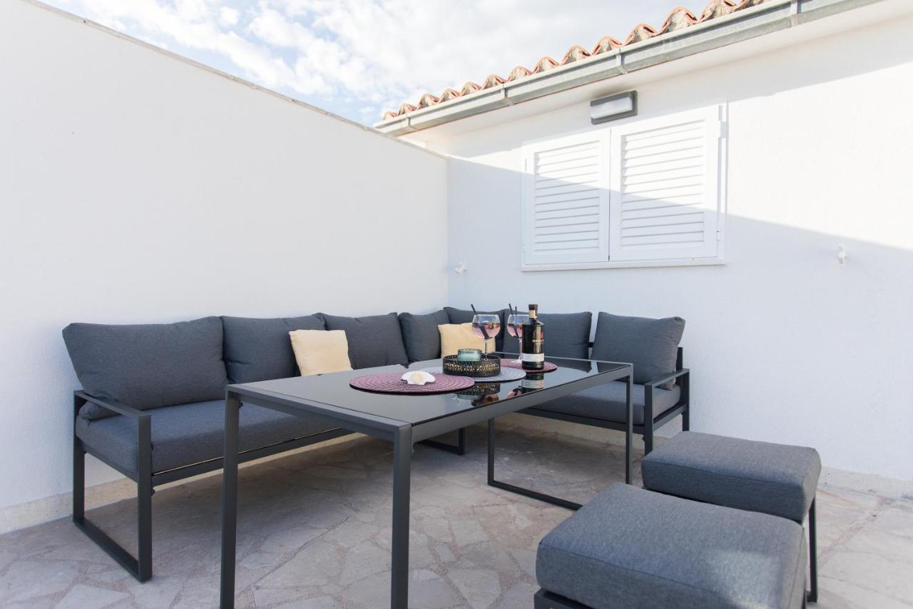 Apartment Gold Podstrana Exterior foto