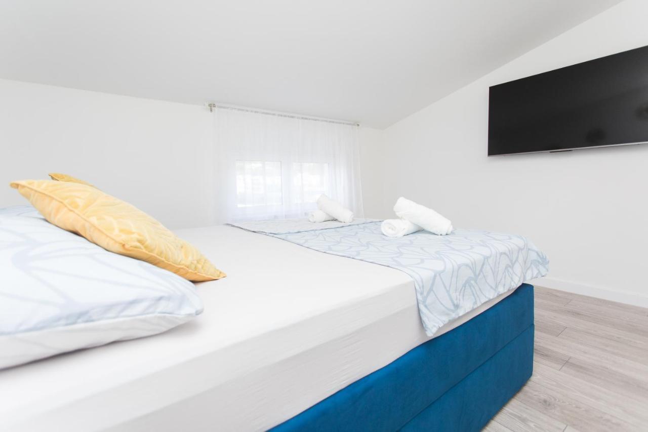 Apartment Gold Podstrana Exterior foto